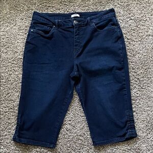 Croft & Barrow Navy Women's Bermuda Shorts